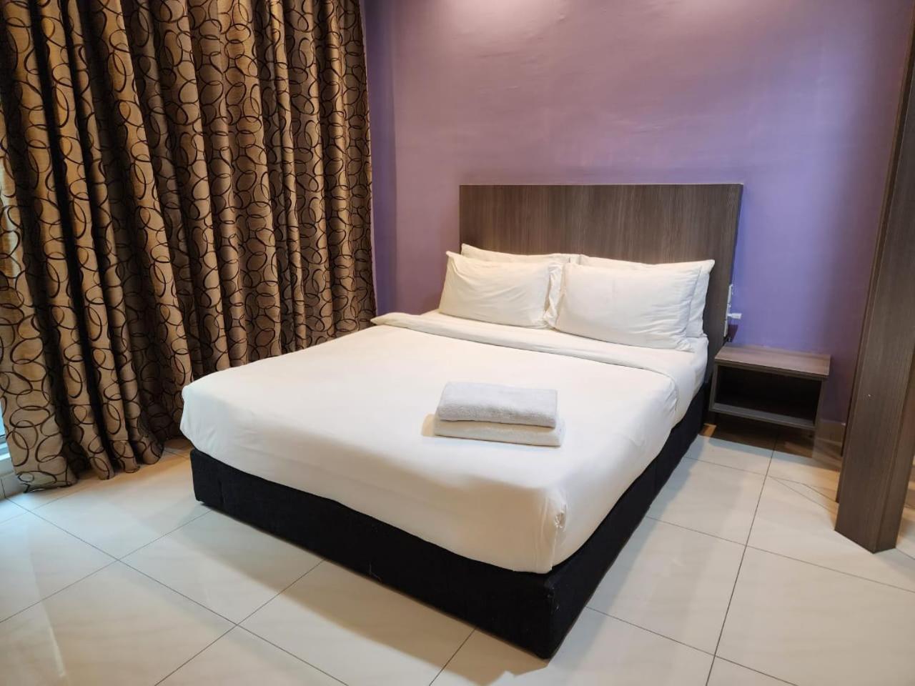 Apartment Regalia Kl Infinity Pool _ By Mygehomes Kuala Lumpur