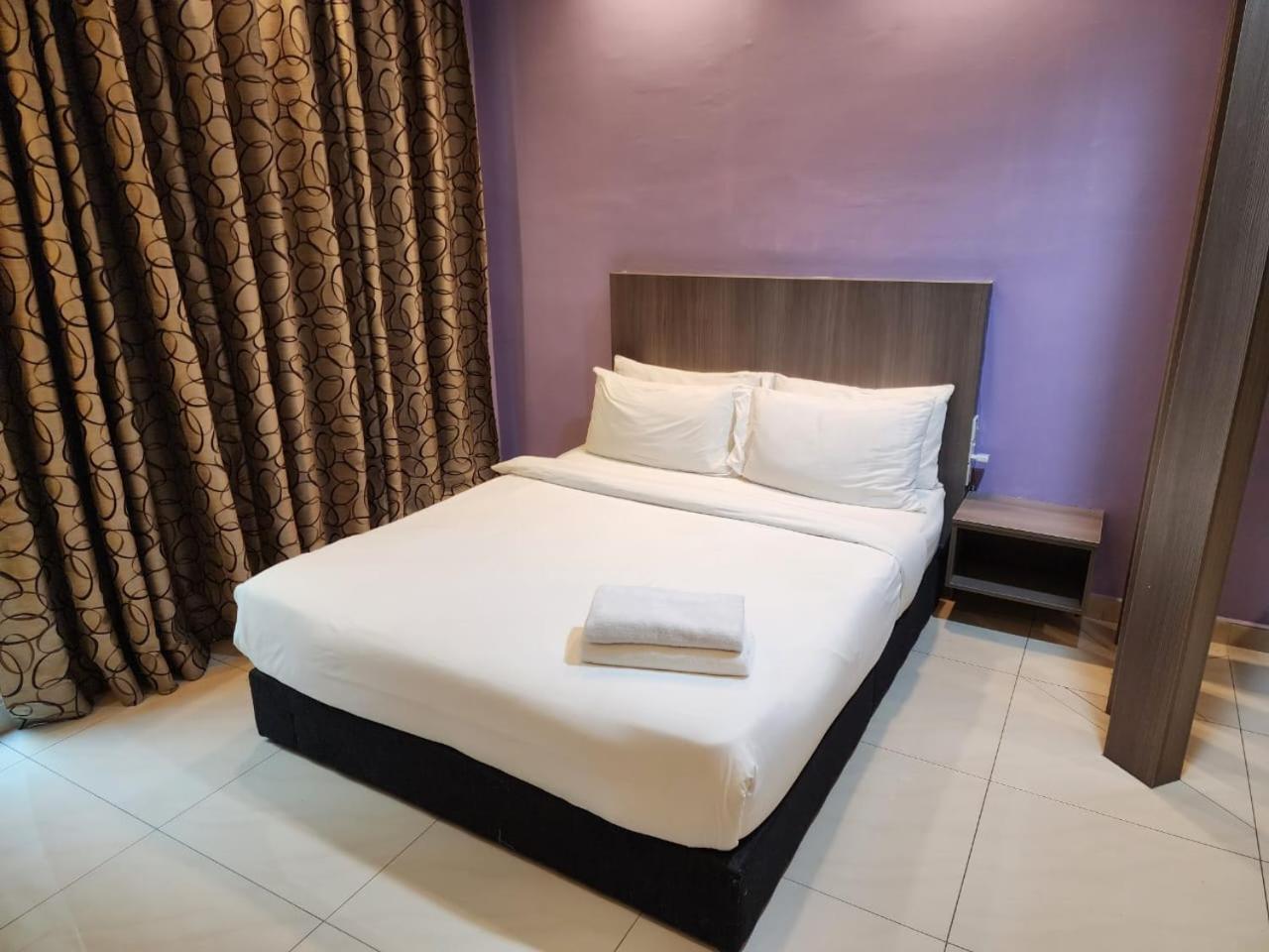 Regalia Kl Infinity Pool _ By Mygehomes Apartment Kuala Lumpur