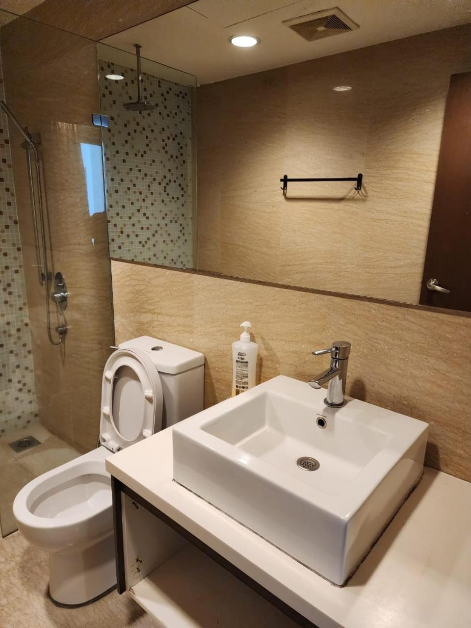 Apartment Regalia Kl Infinity Pool _ By Mygehomes Kuala Lumpur