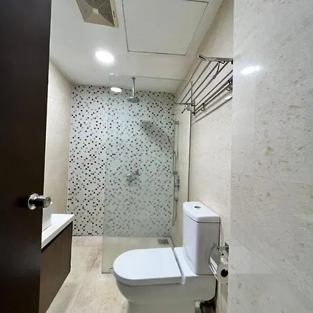 Regalia Suites Kl Infinity Pool _ By Mygehomes Kuala Lumpur Exterior photo