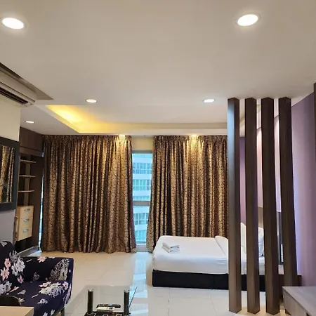 Regalia Suites Kl Infinity Pool _ By Mygehomes Kuala Lumpur Exterior photo